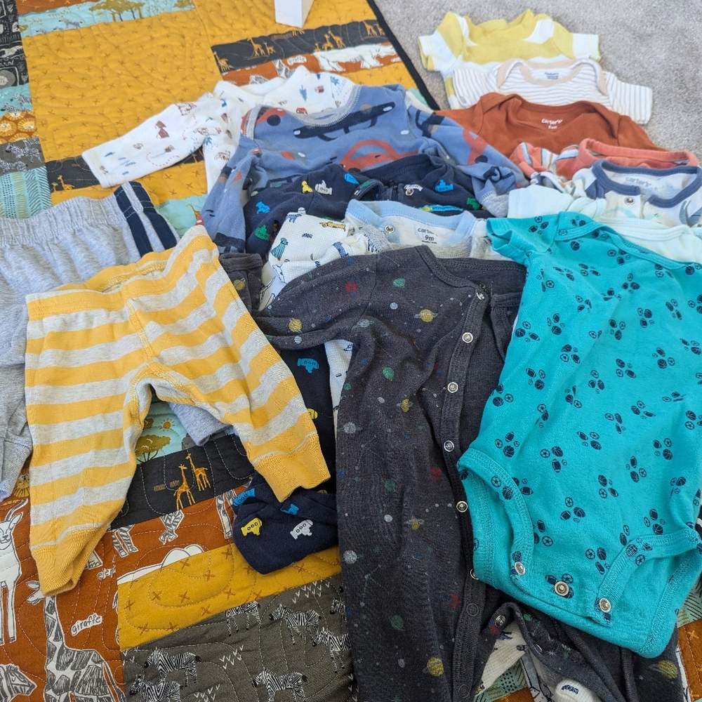 Bundle of 15 pieces of baby boy clothing